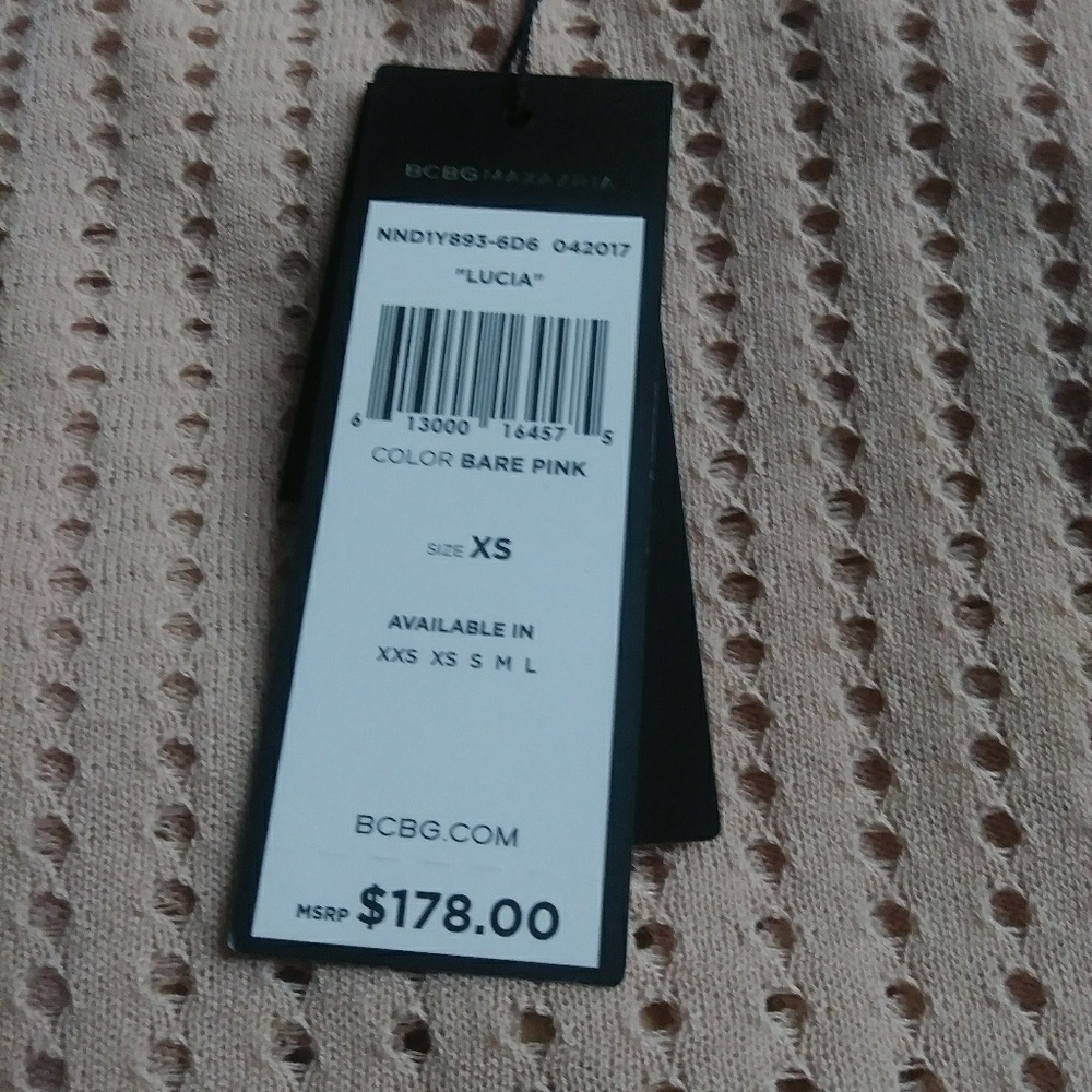 Top - Picture 4 of 6